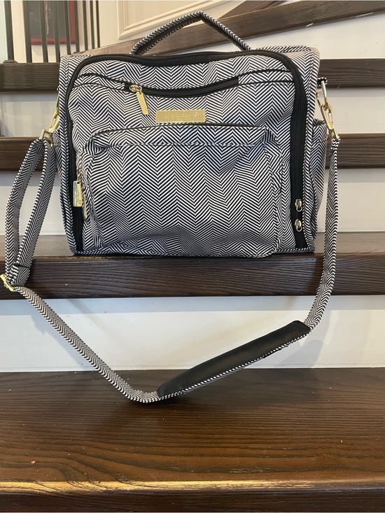 Ju-Ju-Be Handbags - Jujube Black & White Herringbone Baby Bag with Gold Hardware